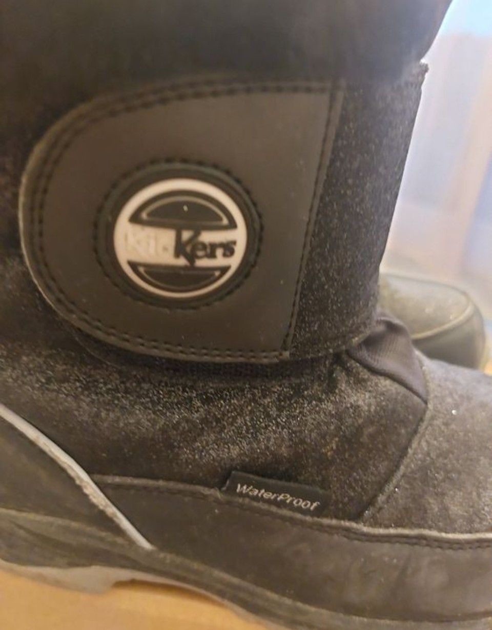 Kickers Scarpe per ragazzi: Winterboots von Kickers Gr.32 – Usato da Baar venduto da phlys 3