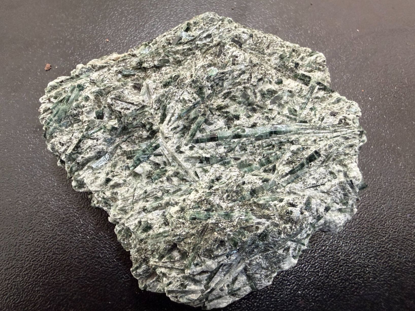 Minéraux & Lithothérapie: Actinolite, Namibia (3.22) – Neuf (Voir description) à Muri b. Bern par Gemmes 1