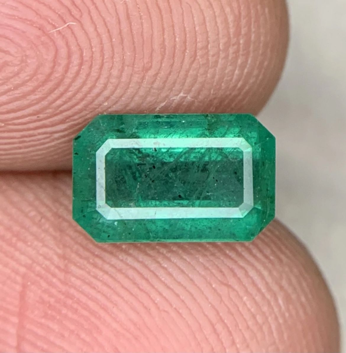 Pietre preziose: 2.1ct Smaragd – Usato da Horn venduto da MBGemstones