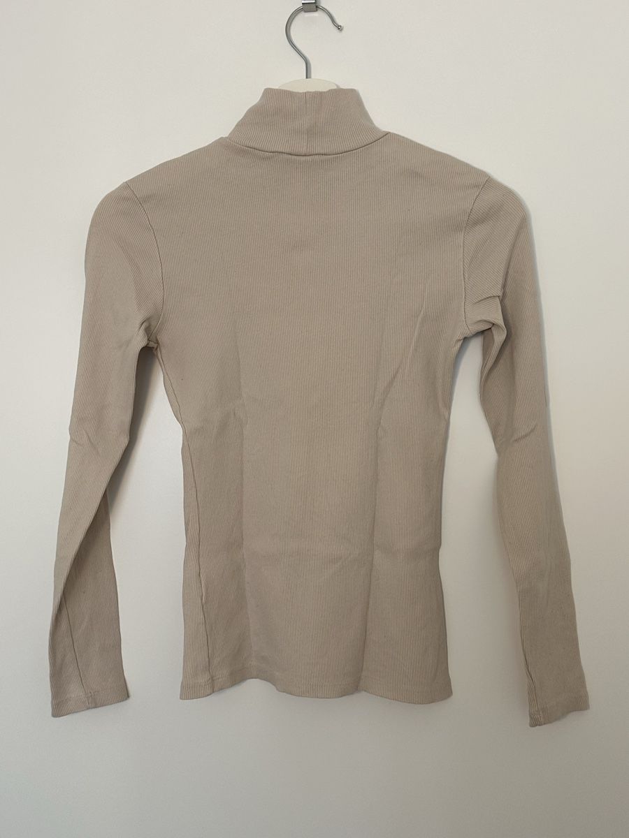 H&M Maglioni & Felpe: Damen Rollkragenpullover H&M Basics Grösse S beige – Usato da Luzern venduto da linnblake 2