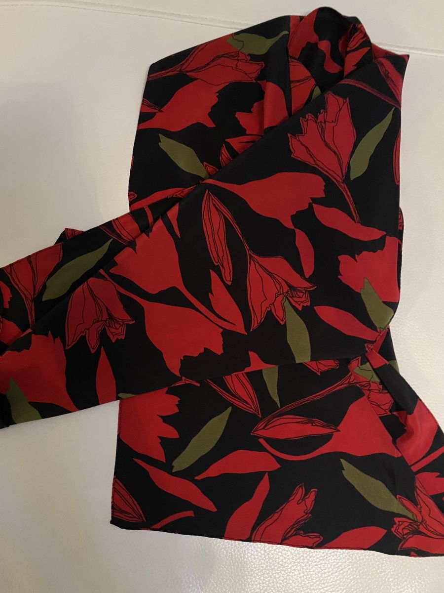 Foulard & Sciarpe: Seiden Schal 🌸 – Usato da Opfikon venduto da Luis144 2