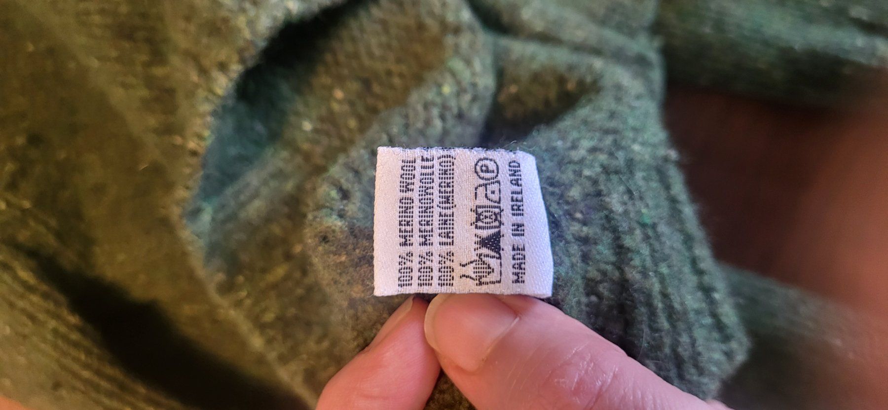 Pullover & Sweatshirts: Merino-wolle Pullover Grösse S von Fisherman – Gebraucht aus schwarzenburg von aivlis88 2