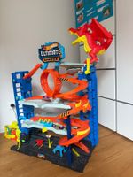 Hot Wheels Ultimate Garage mit Drache gebrauchter Zustand