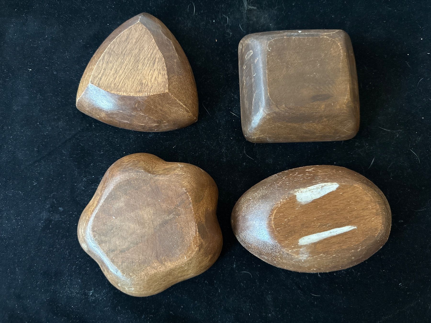 Ciotole: 4 kleinere Holz-Schalen – Usato da Zürich venduto da Chaeffeler 2