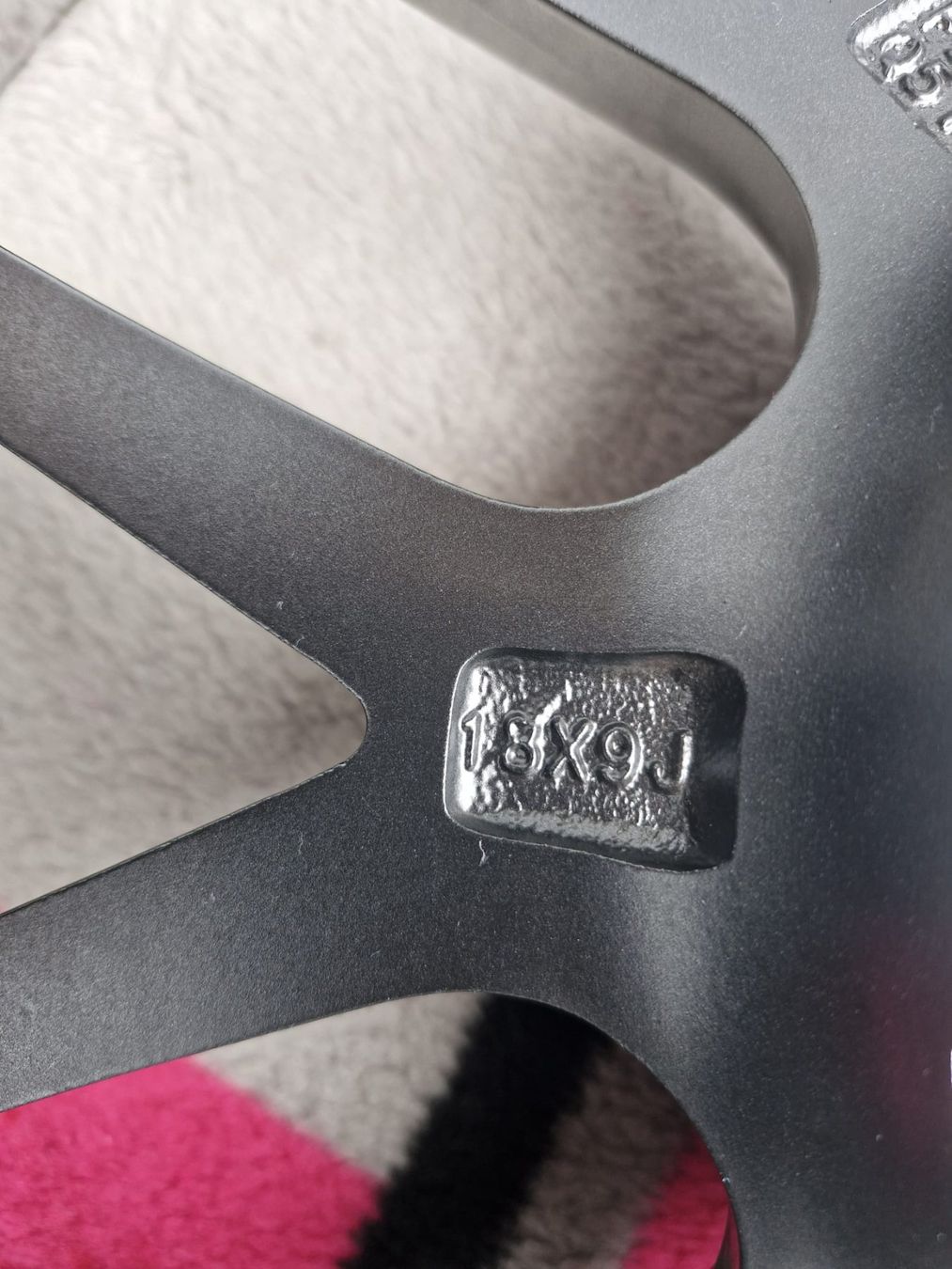 Volkswagen Cerchioni: Leichtmetallfelgen VW Golf 4 – Usato da Homberg b. Thun venduto da gehko 3