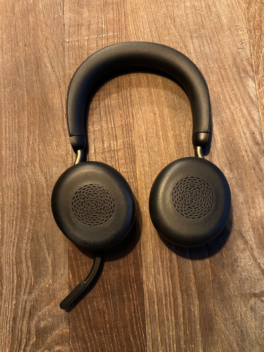 Jabra Cuffie: Jabra Evolve 2 75 Kopfhörer inkl. Ladestation + Case Set – Usato da Langenthal venduto da Kuschi 1