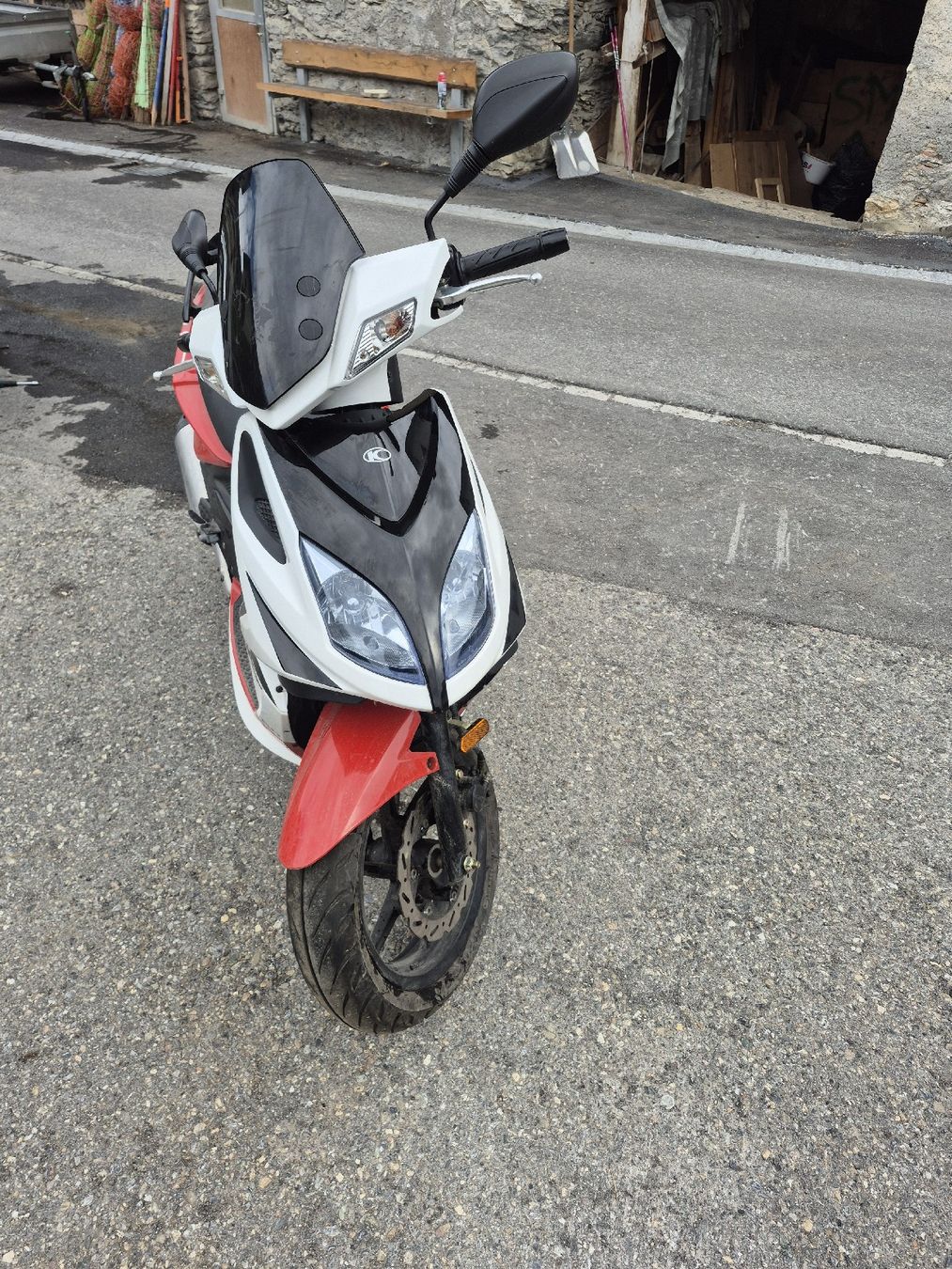 Kymco Scooter: Roller Kymco Super 8 50 il – Usato da Savognin venduto da and_ttt8 1