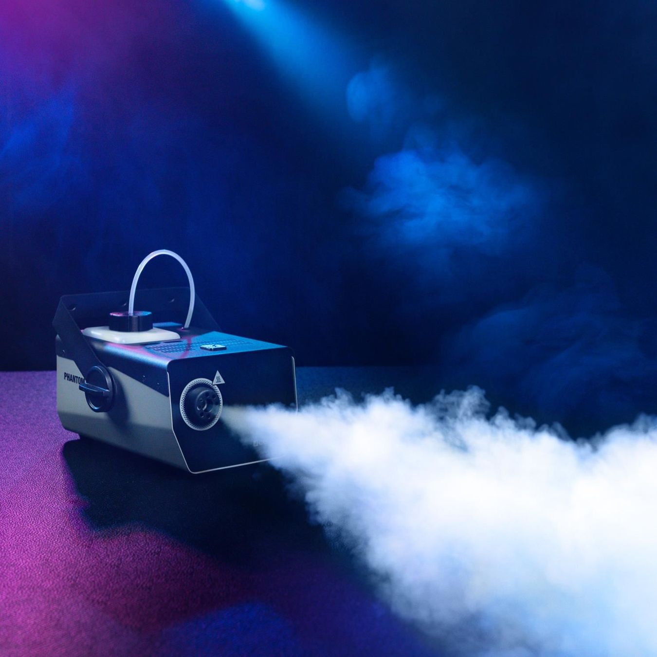 Tutte le macchine: PHANTOM F3 - Nebelmaschine mit 950 W – Nuovo e nell'imballaggio originale da Däniken SO venduto da Profog1 5