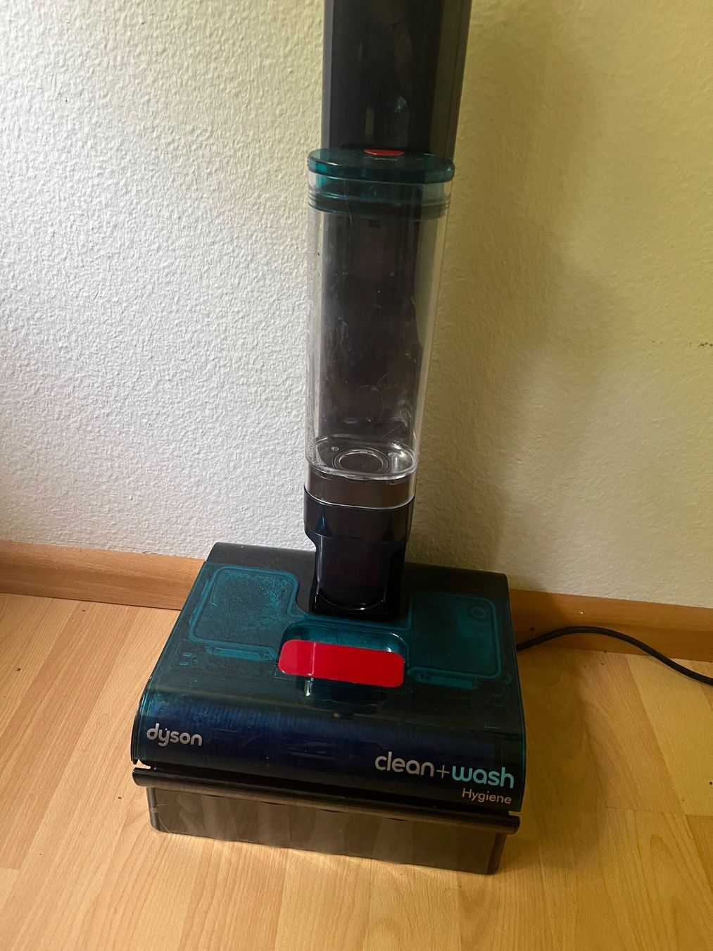 Dyson Aspirapolveri & Accessori: Dyson Clean+Wash Hygiene – Usato da Liestal venduto da Helvetia45 2