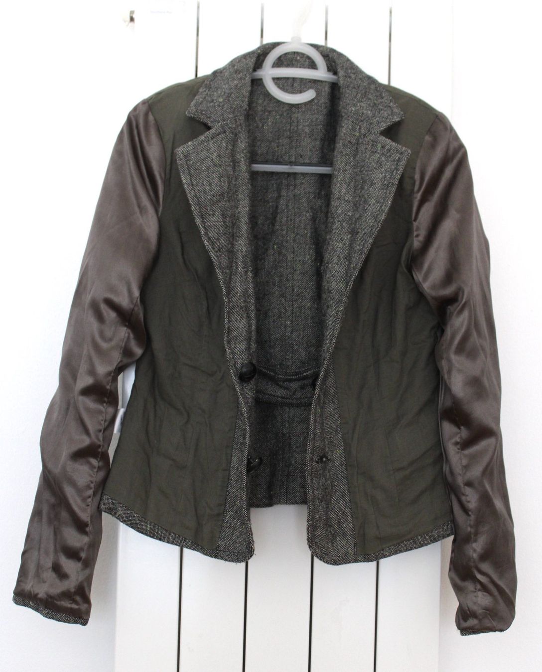 Giacche: Castro Concept Damen Jacke,  Gr. eher 36/37 – Usato da Locarno venduto da madame-tus-sauds 3