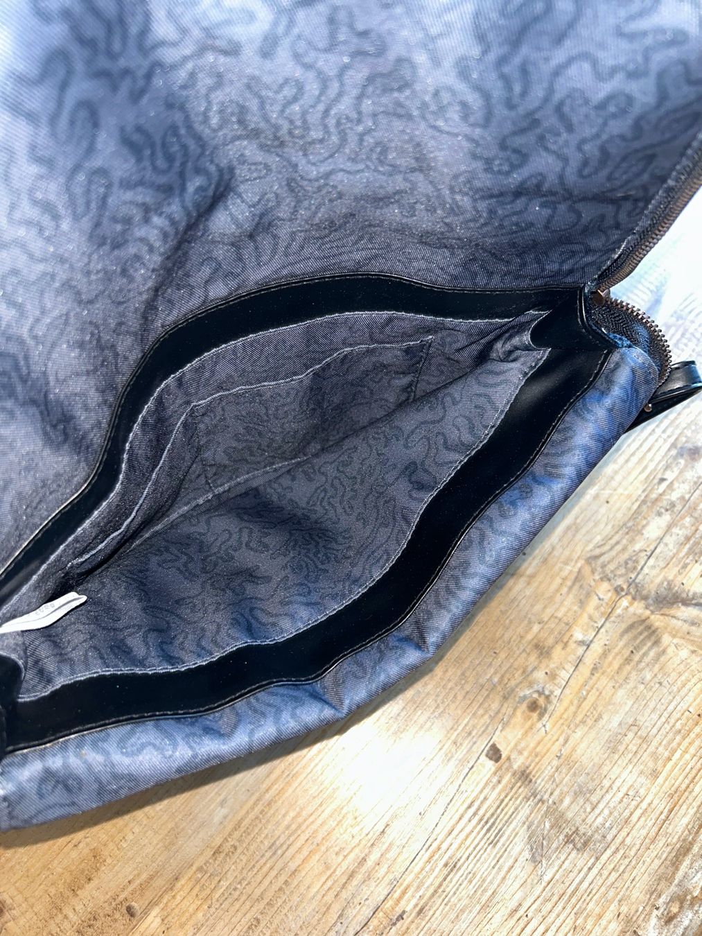Taschen für Damen: Handtasche Nikita - neuwertig – Neu (gemäss Beschreibung) aus Safenwil von 2hand_aber_wertvoll 3
