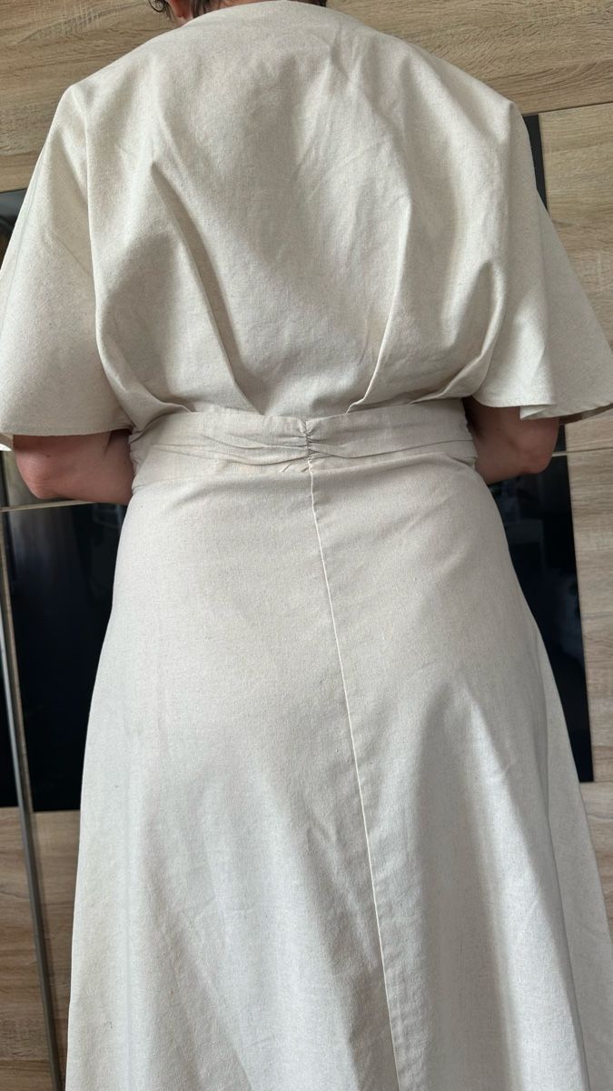 Vestiti: Robe beige 100% lin, boutonnée taille M/L – Nuovo (secondo la descrizione) da Vuippens venduto da ale_6gkb 3