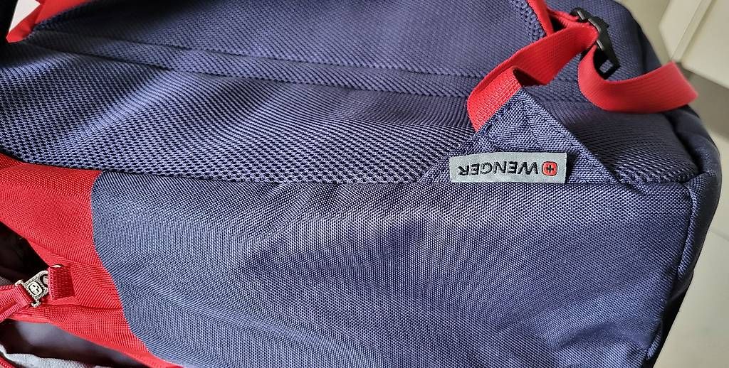 Zaini: WENGER RUCKSACK  – Usato da Zizers venduto da Roosi1 1