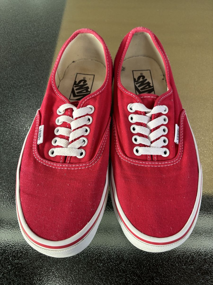 Vans Scarpe da donna: Vans women US 8.5 – Usato da Grächen venduto da svndrine
