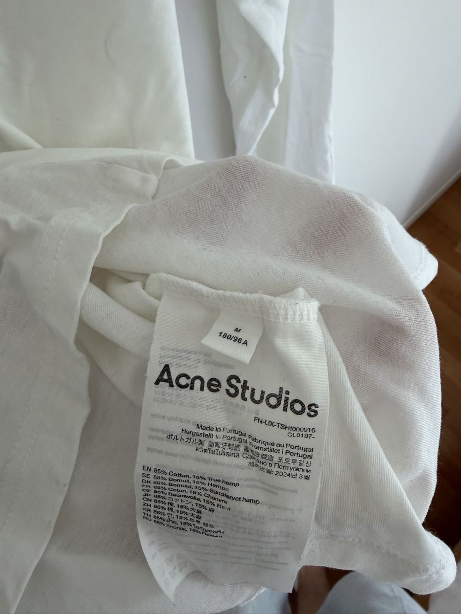 Acne Studios T-shirt: Acne Studios 1996 - M – Usato da Gordola venduto da lance235 4