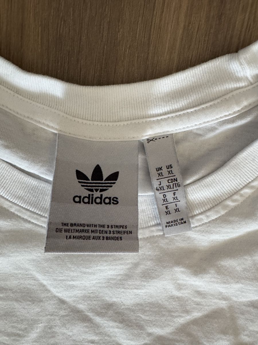 Adidas T-shirt: Adidas Shirt – Usato da Ottenbach venduto da Mani769 1