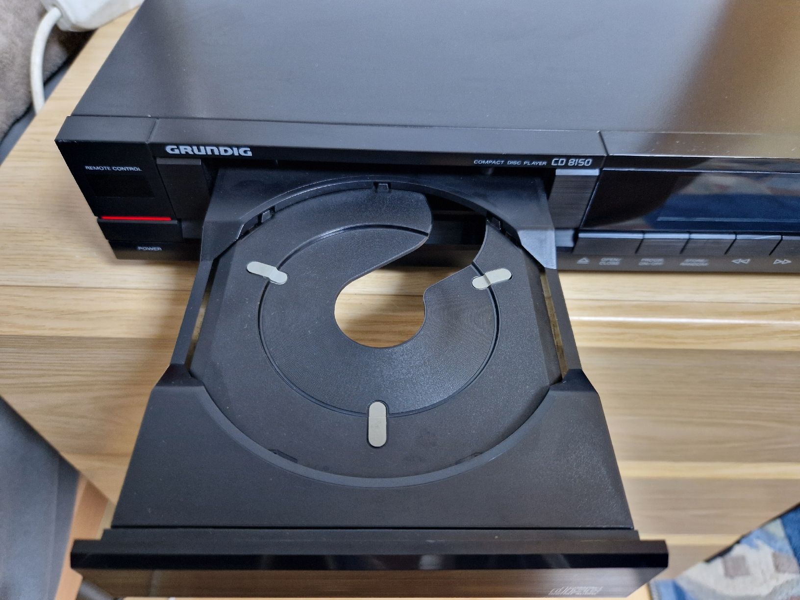 Grundig Lecteur multimedia & Streamer: Grundig CD 8150 – D'occasion à Arbon par Mayak_Sound 5