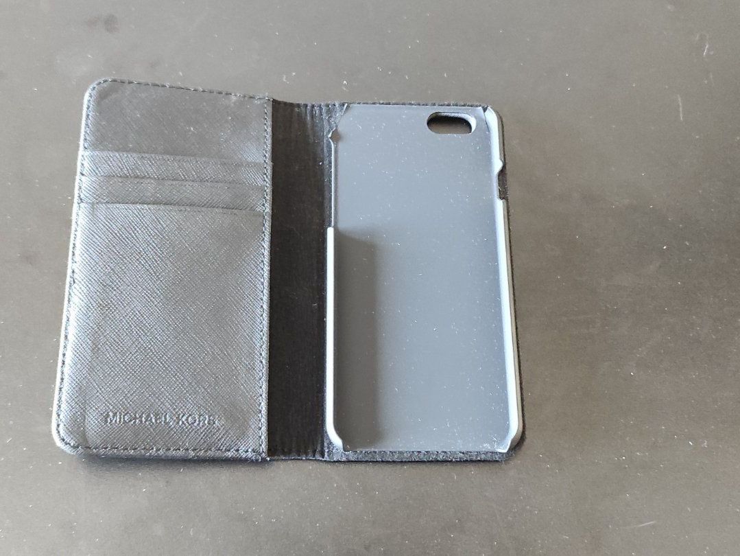 Cover & Protezioni schermo: Handyhülle Iphone 6 – Usato da Rümlang venduto da Trojka25 1