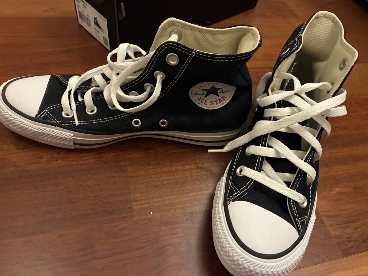 Converse Scarpe da uomo: Converse All Star Hi 39 – Nuovo e nell'imballaggio originale da Le Mont-sur-Lausanne venduto da Blueberries 1