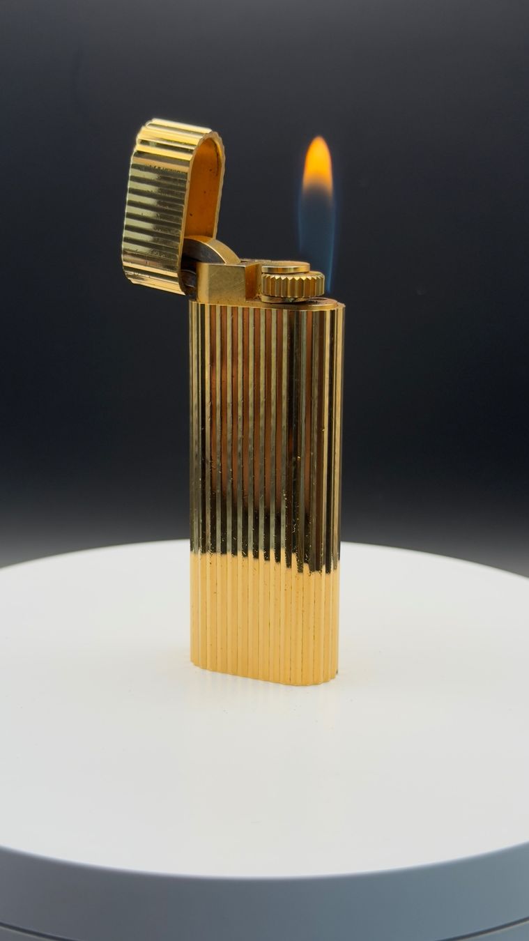 Cartier Accendini: Briquet Must Cartier – Usato da Onex venduto da Blessup