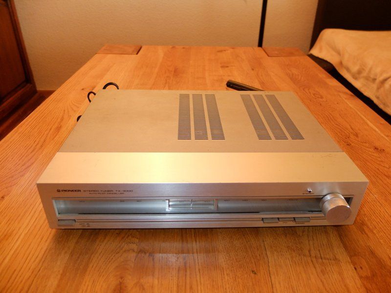 Radios: Pionner tuner analogique TX-3000 – Gebraucht aus Nyon von granada02 5