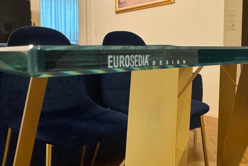 Tavoli: Tisch eurosedia kristall – Usato da Meilen venduto da Nicfavalli 4