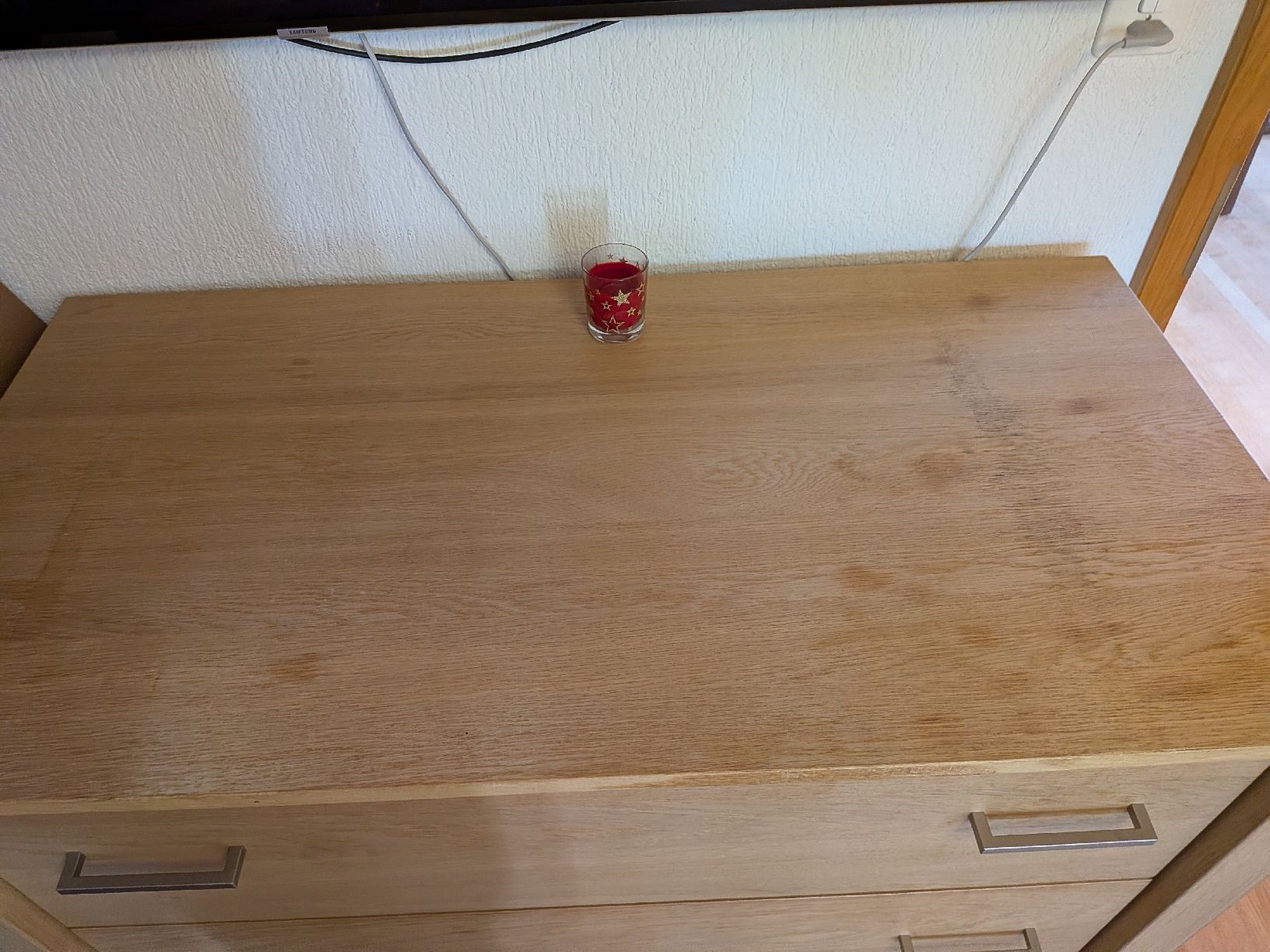 Cassettiere: Kommode Eicheholzoptik mit drei Schubladen gebraucht – Usato da Jona venduto da armo01 1
