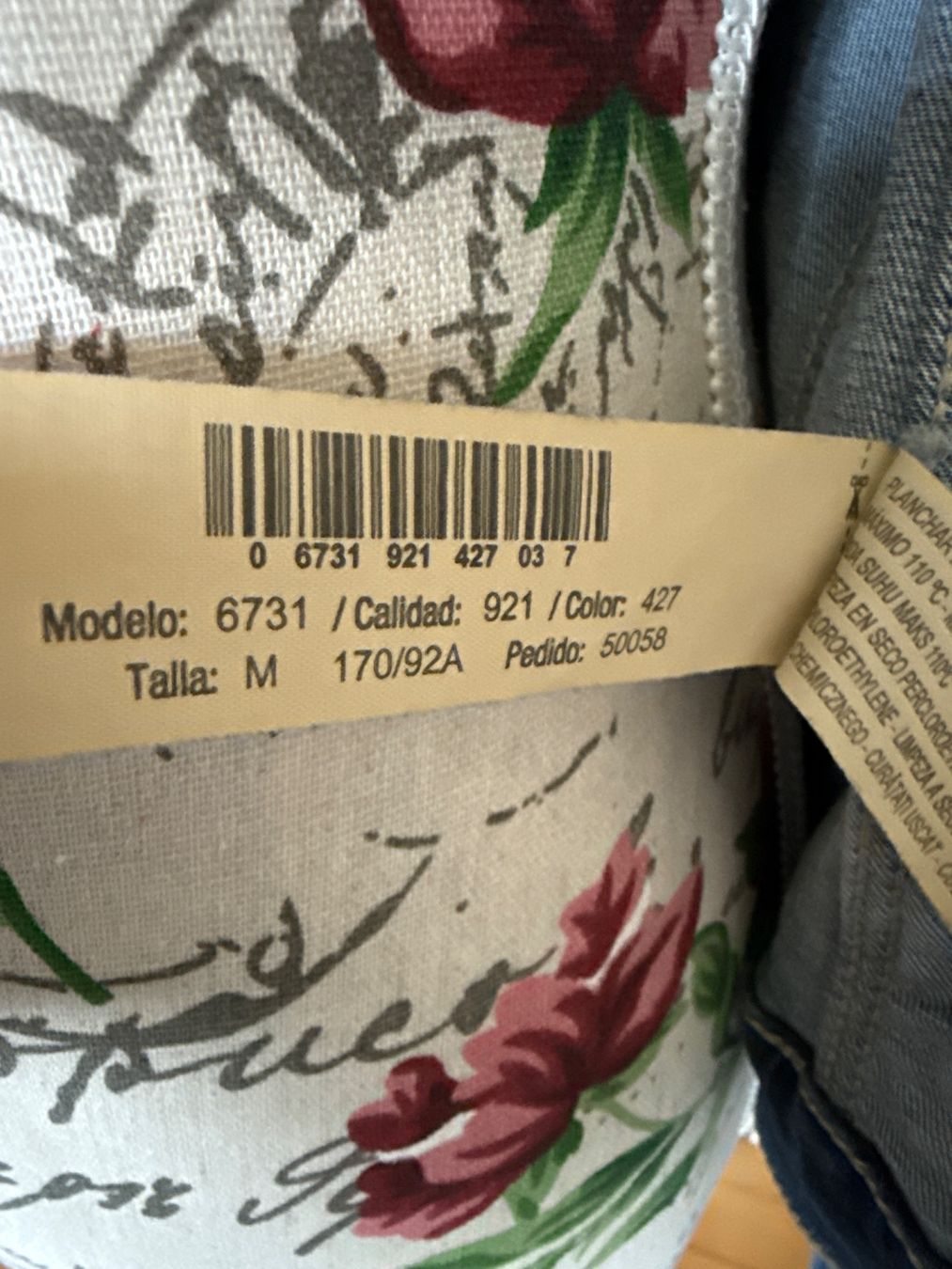 Giacche: Massimo Dutti Jeansjacke Grösse M – Usato da Basel venduto da jetzt-wird-gemistet 4
