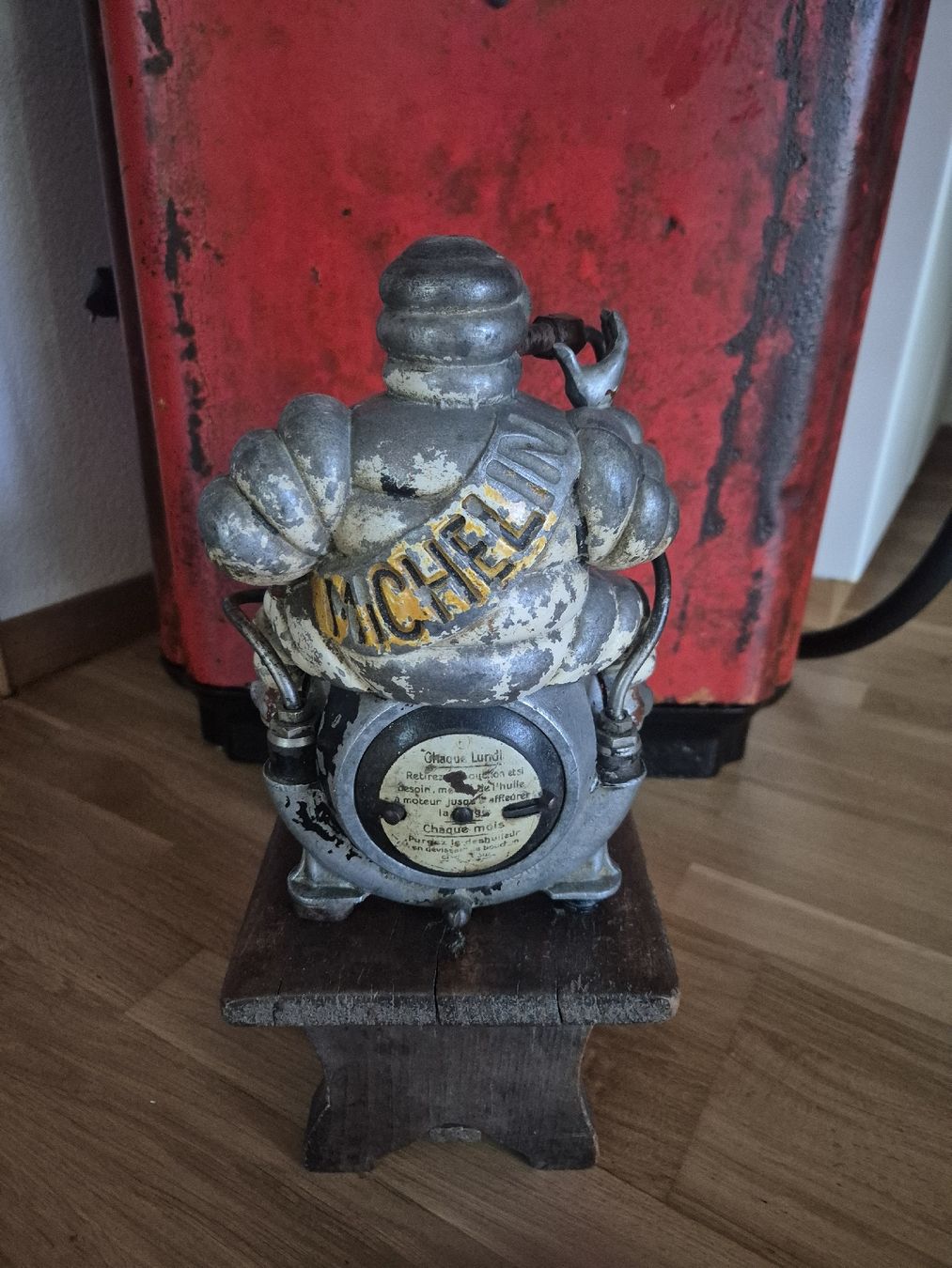 Michelin Kompressoren: Michelin Kompressor zu Oldtimer Tanksäule Öldose... – Gebraucht aus Neuenkirch von etaner62 4