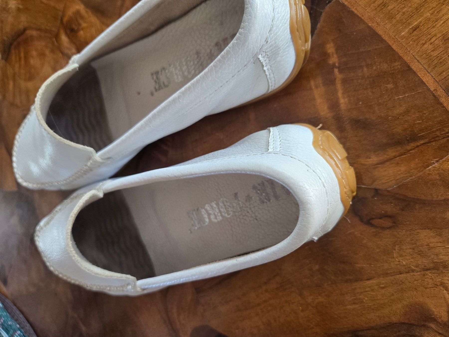 Chaussures hommes: Moccasins weiss Grösse 43 – D'occasion à Ascona par Topolinowatch 1
