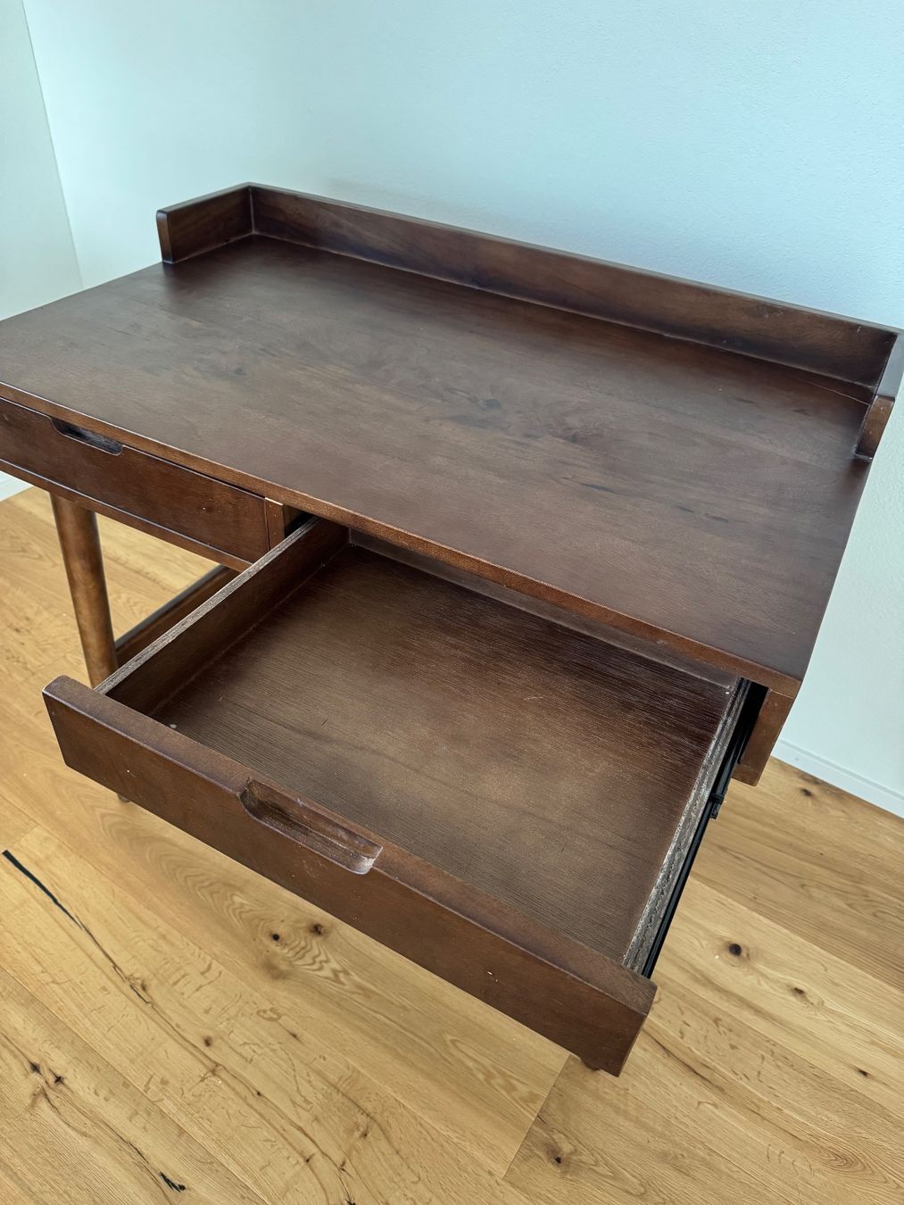 Bureaux: Schreibtisch – D'occasion à Emmetten par sch_872s 4