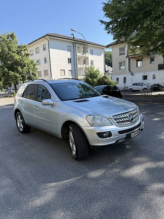 Autos: Mercedes-Benz ML 320 CDI 4MATIC  Export – Gebraucht aus Zuchwil von nas_6w9c 4