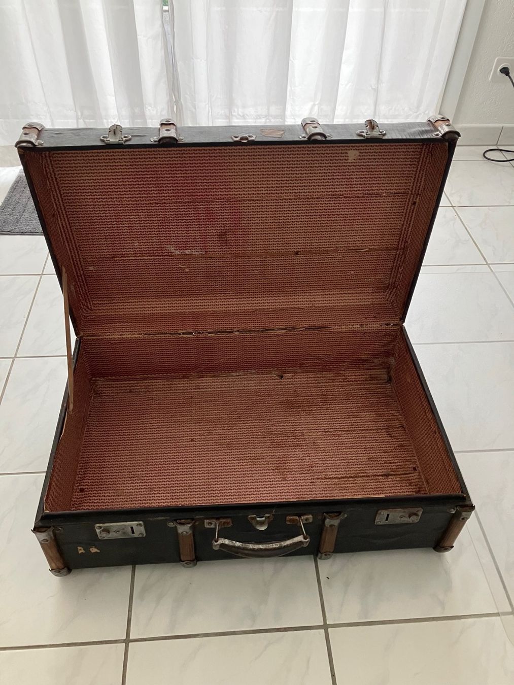 Valigie: Antiker Ueberseekoffer 70x44x27cm – Usato da Aarwangen venduto da concorde58 3