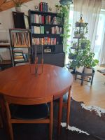 Mid Century Esstisch mit Stühlen, Roundette von Hans Olsen.
