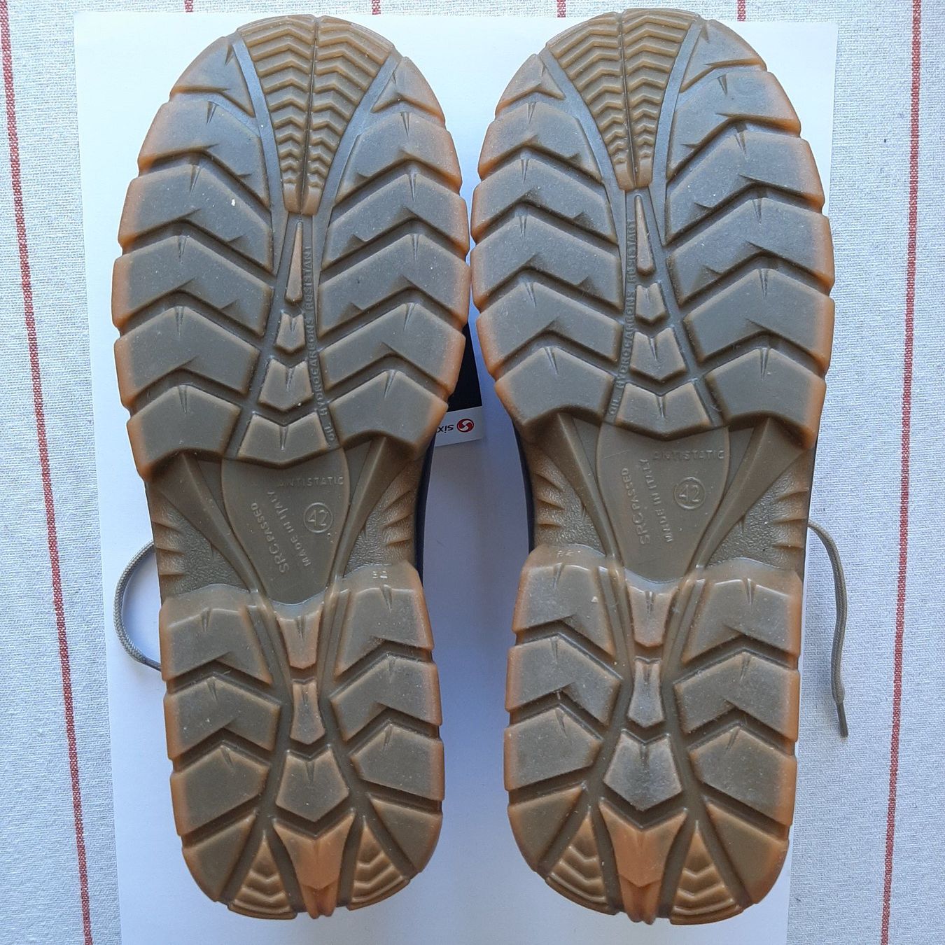 Scarpe da uomo: chaussures de sécurité neuves – Nuovo (secondo la descrizione) da Carouge GE venduto da cecob0909 5