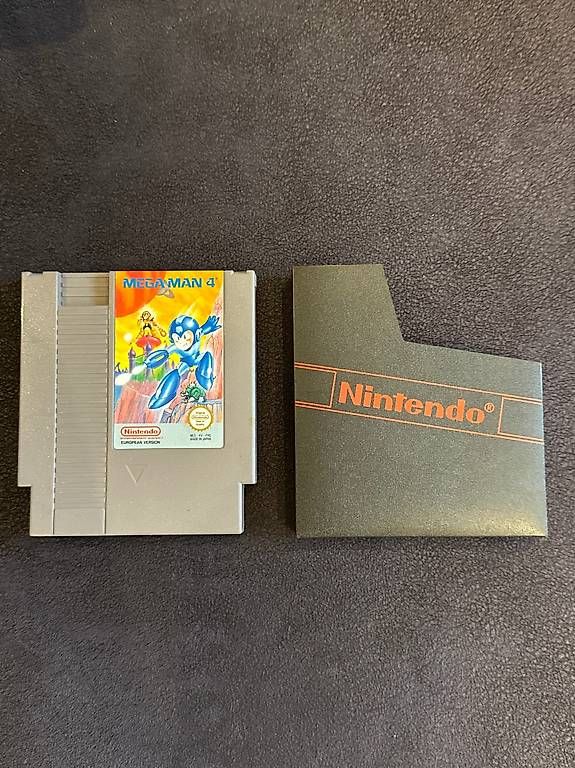 Spiele: Nintendo NES Classic / Mega Man 4 / Game – Gebraucht aus Dulliken von Howdah