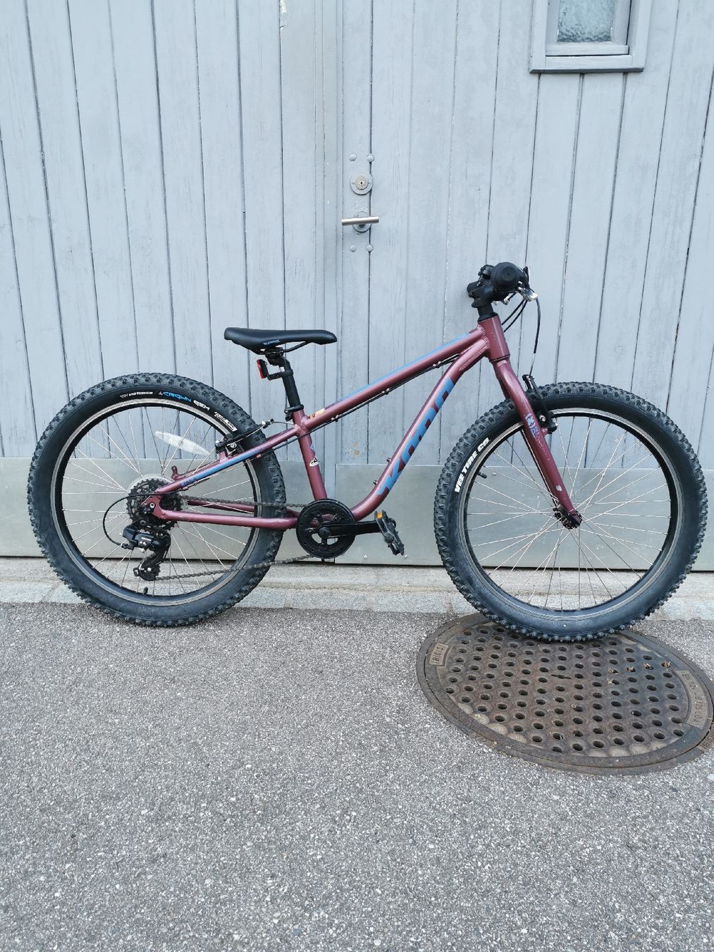 Kona Biciclette: Kona Hula 24 Kinderfahrrad – Usato da Langnau am Albis venduto da mmy_g9tm