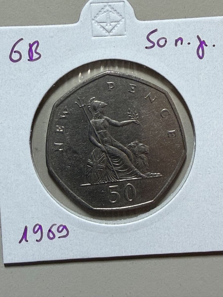Tutti le monete: GB - 50 new pence - 1969 – Usato da Payerne venduto da Mike1682
