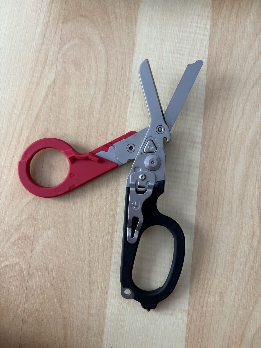 Leatherman Tous les outils: Leatherman Multi-Tool Raptor Rescue – Neuf (Voir description) à Solothurn par boenisworld 2