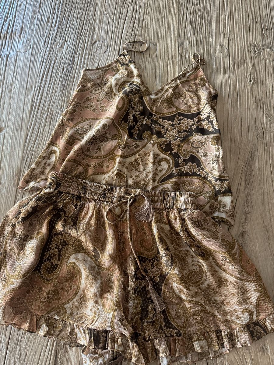 Zimmermann Kleiderpakete: Zimmermann Set Shorts & Tunika  – Gebraucht aus Altendorf von n.langenbach 1
