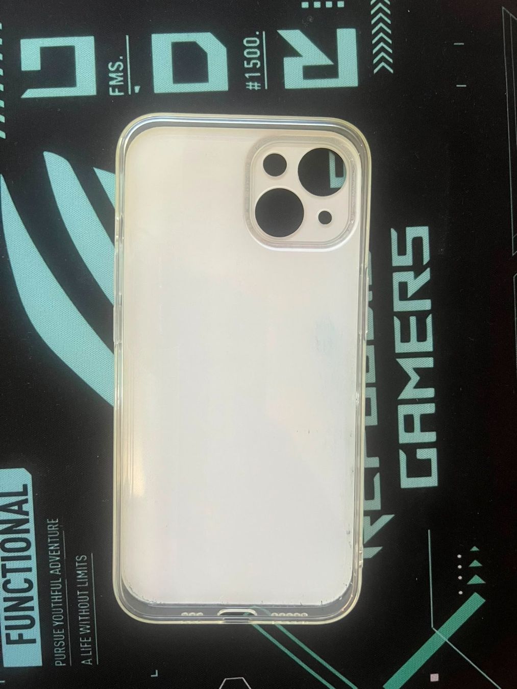 Cover & Protezioni schermo: Coque iPhone 13/14. iPhone 13/14 Hülle – Nuovo e nell'imballaggio originale da Eysins venduto da pro_7lnq 2