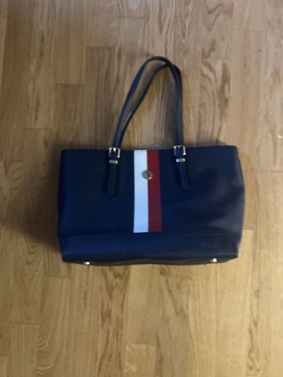 Tommy Hilfiger Borse da donna: Handtasche Tommy Hilfiger – Nuovo (secondo la descrizione) da Wädenswil venduto da GNT