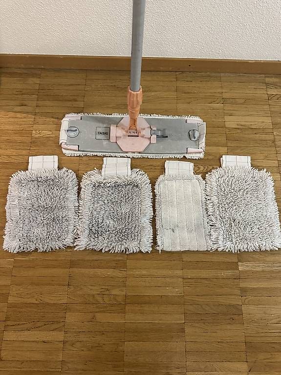 Altro in Apparecchi per la pulizia: Kit balai professionnel TASKI Swing Mop 45 + 5 franges pro – Usato da Renens VD venduto da ay__2dyj