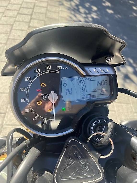 Strasse: Très belle speed 400 – Gebraucht aus Bressaucourt von traengineering 2