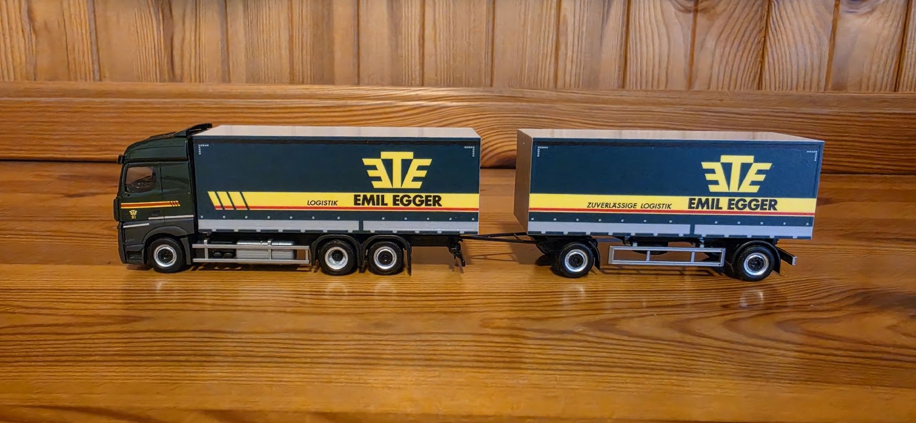 Herpa Modellini d'auto: Herpa Emil Egger LKW Modell 1:87 – Nuovo e nell'imballaggio originale da Bettlach venduto da United83 2