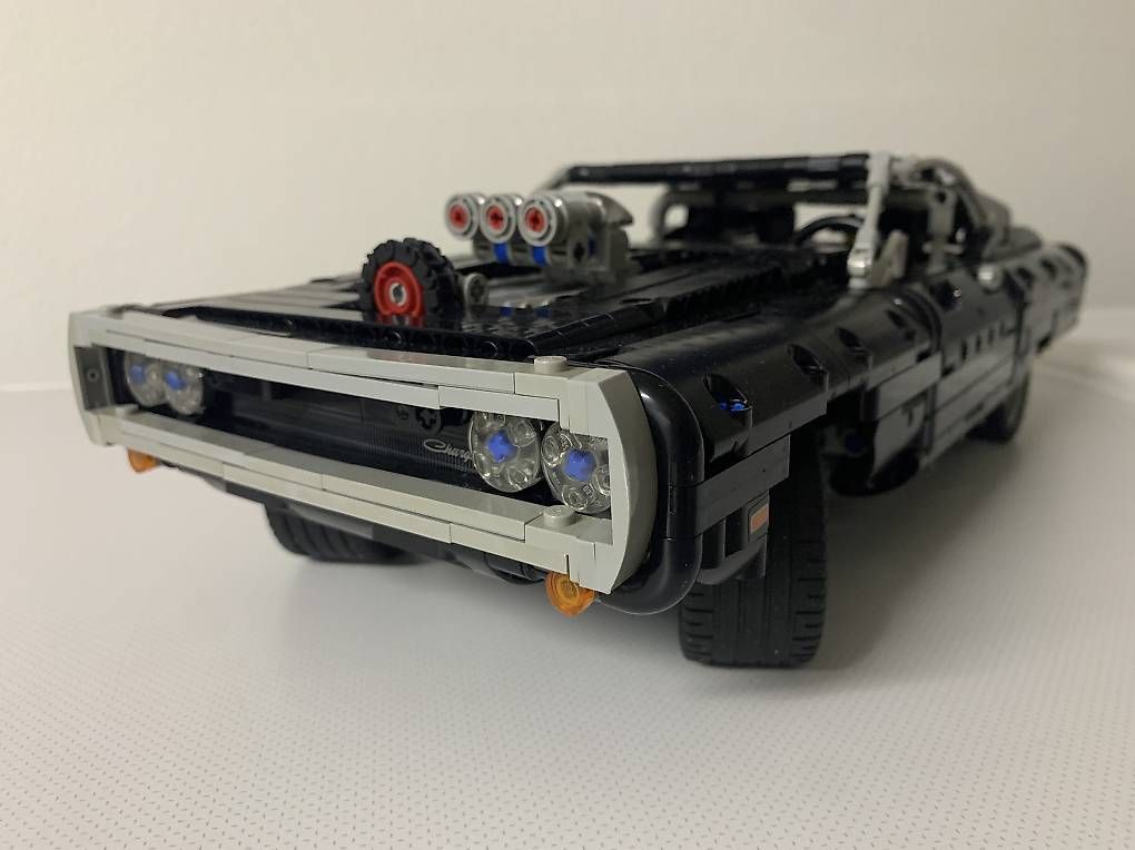 Lego Baukästen: LEGO TECHNIC SET 42111 Dom's Dodge Charger – Gebraucht aus Zunzgen von Viper79