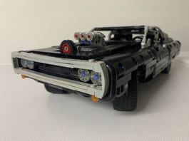 LEGO TECHNIC SET 42111 Dom's Dodge Charger