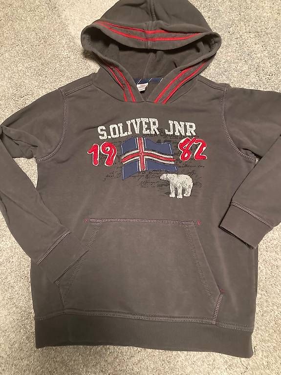 Maglioni & Felpe: 4x Kapuzen-Pullover Gr.122/128 – Usato da Winterthur venduto da Rawille 2