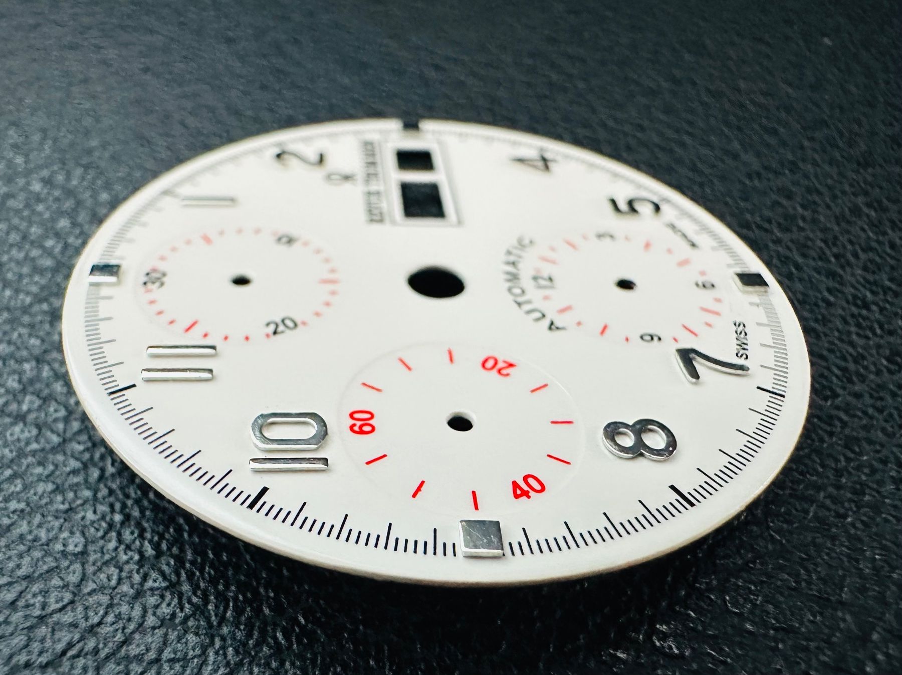 Revue Thommen Uhren: REVUE THOMMEN - CADRAN AUTOMATIC CHRONOGRAPH 30 mm – Gebraucht aus Conthey von advisia 2