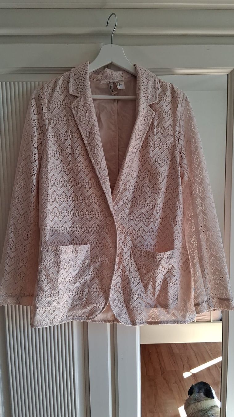 Lotti di vestiti: Lot de vêtements – Usato da Bienne venduto da TeddySparrow 5